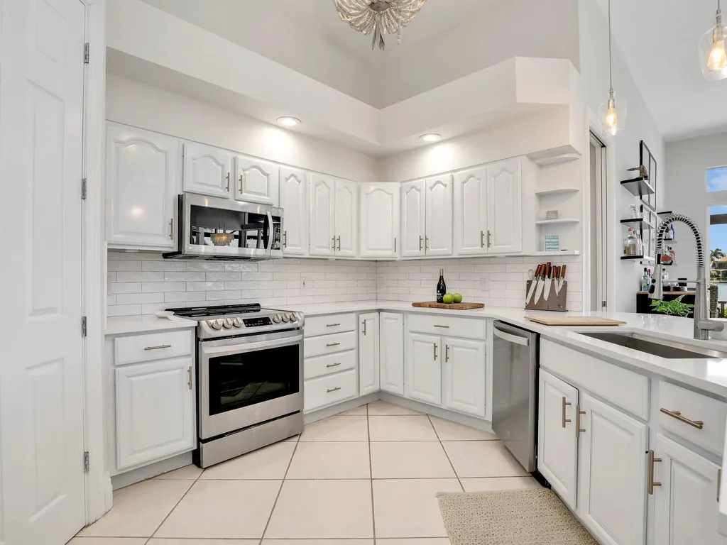 419 Spinnaker Drive Marco Island FL 34145