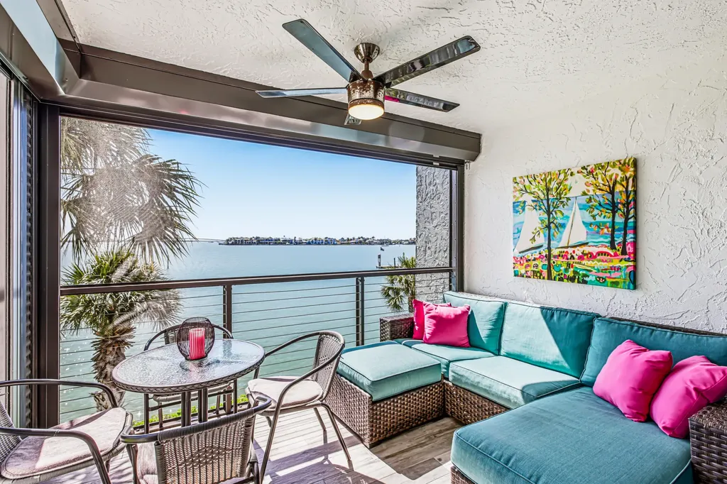 1085 Bald Eagle Drive Marco Island FL 34145
