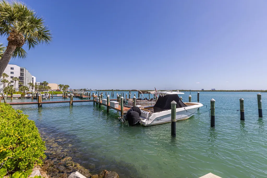 1085 Bald Eagle Drive Marco Island FL 34145
