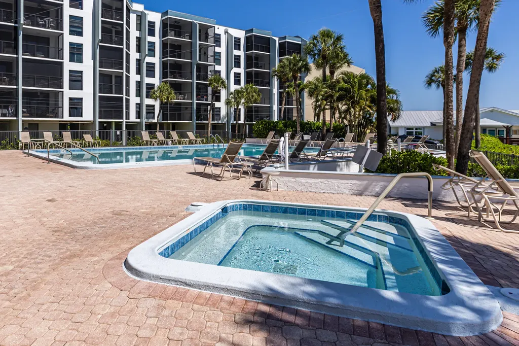 1085 Bald Eagle Drive Marco Island FL 34145
