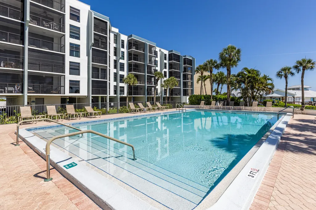 1085 Bald Eagle Drive Marco Island FL 34145