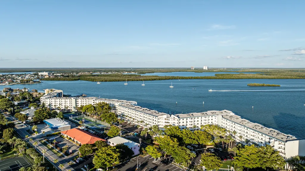 1085 Bald Eagle Drive Marco Island FL 34145