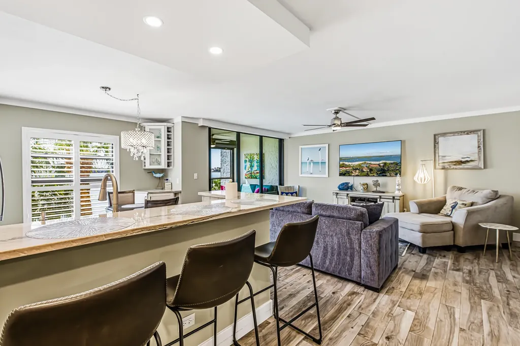 1085 Bald Eagle Drive Marco Island FL 34145