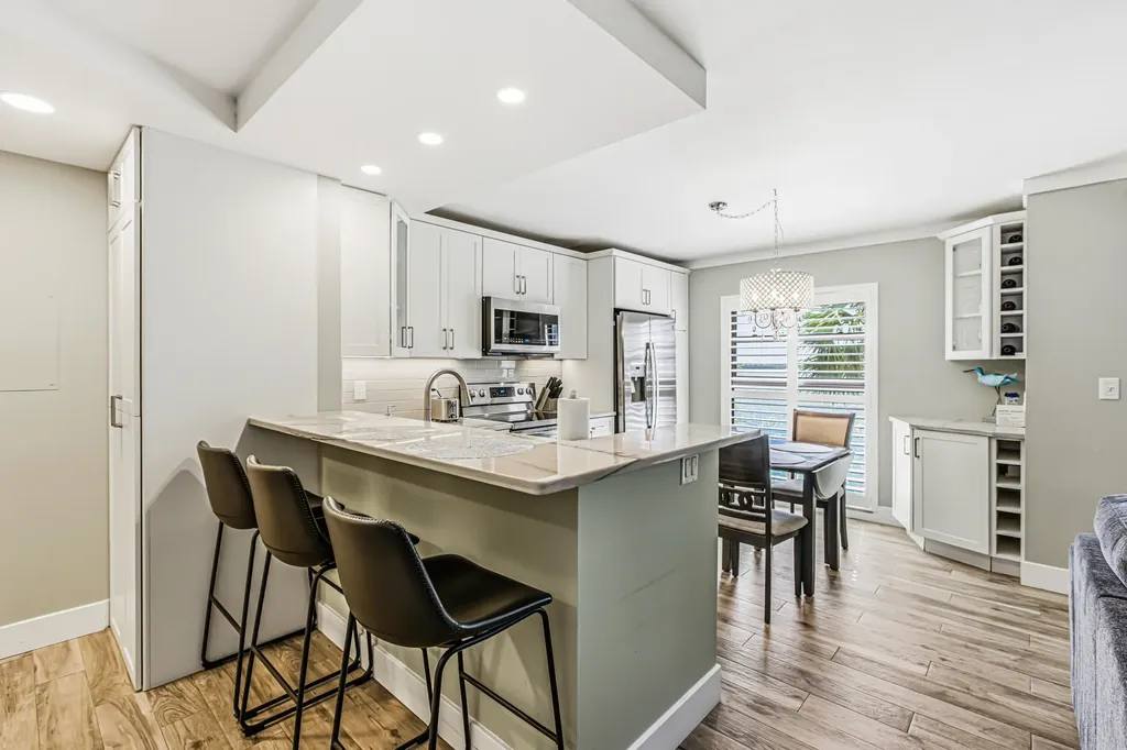1085 Bald Eagle Drive Marco Island FL 34145