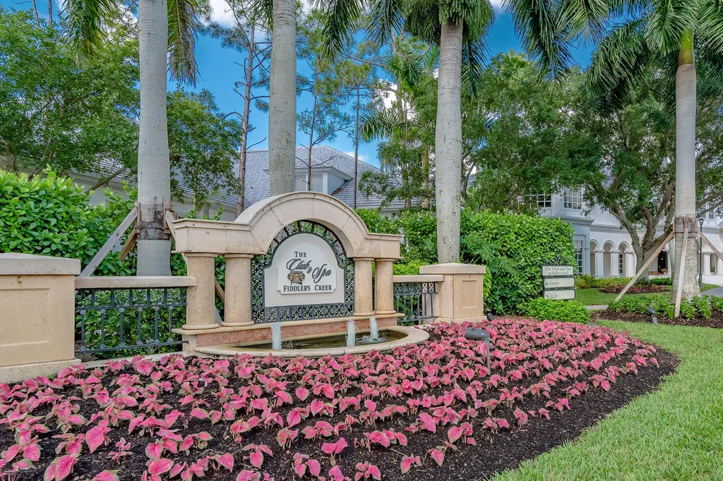 8335 Whisper Trace Way Naples FL 34114