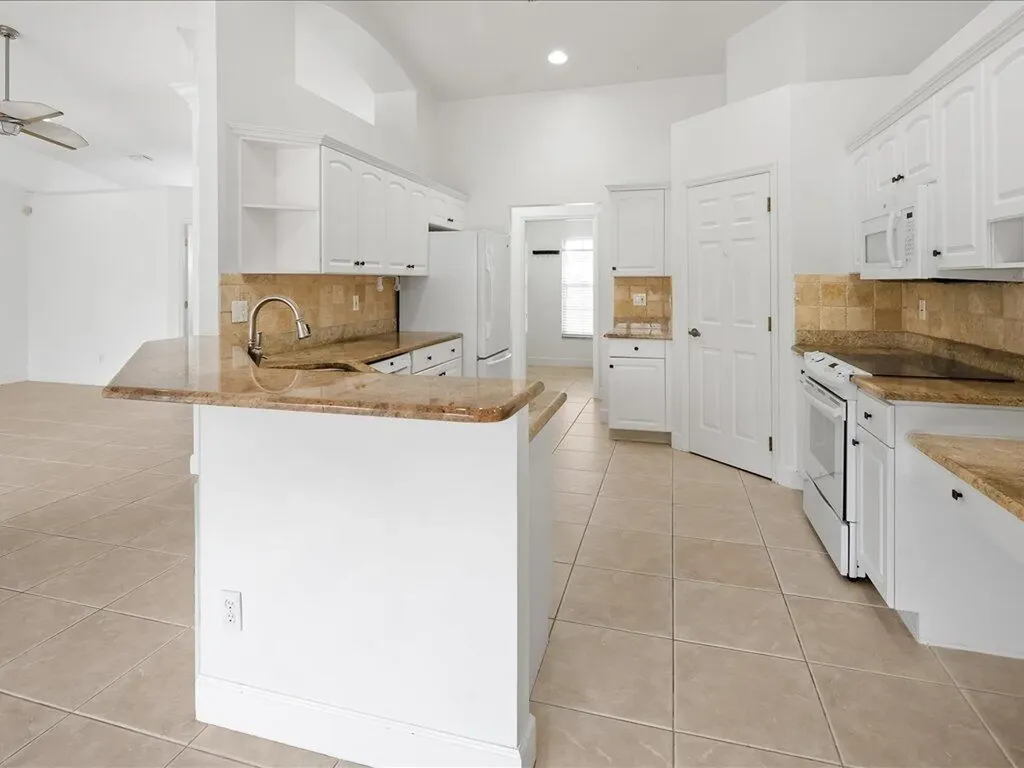 1345 Whiteheart Avenue Marco Island FL 34145