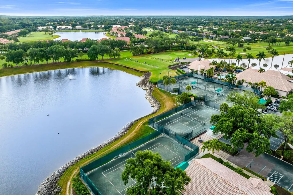 13231 Sherburne Circle Bonita Springs FL 34135