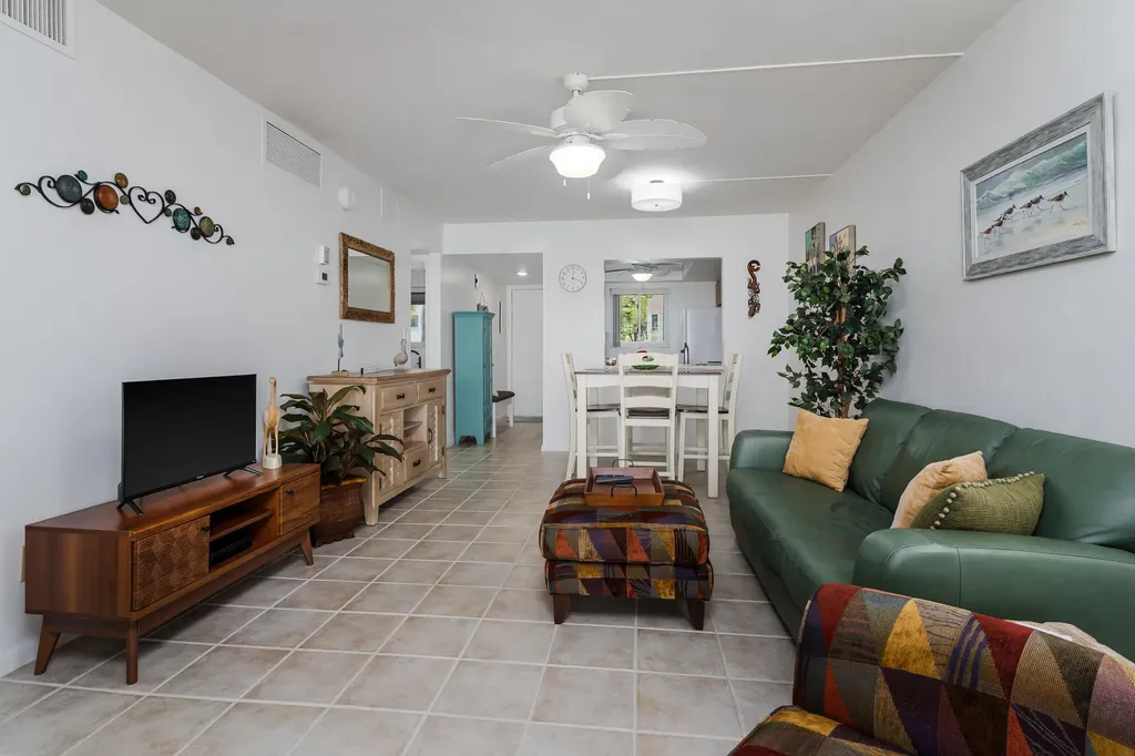 1008 Manatee Road Naples FL 34114