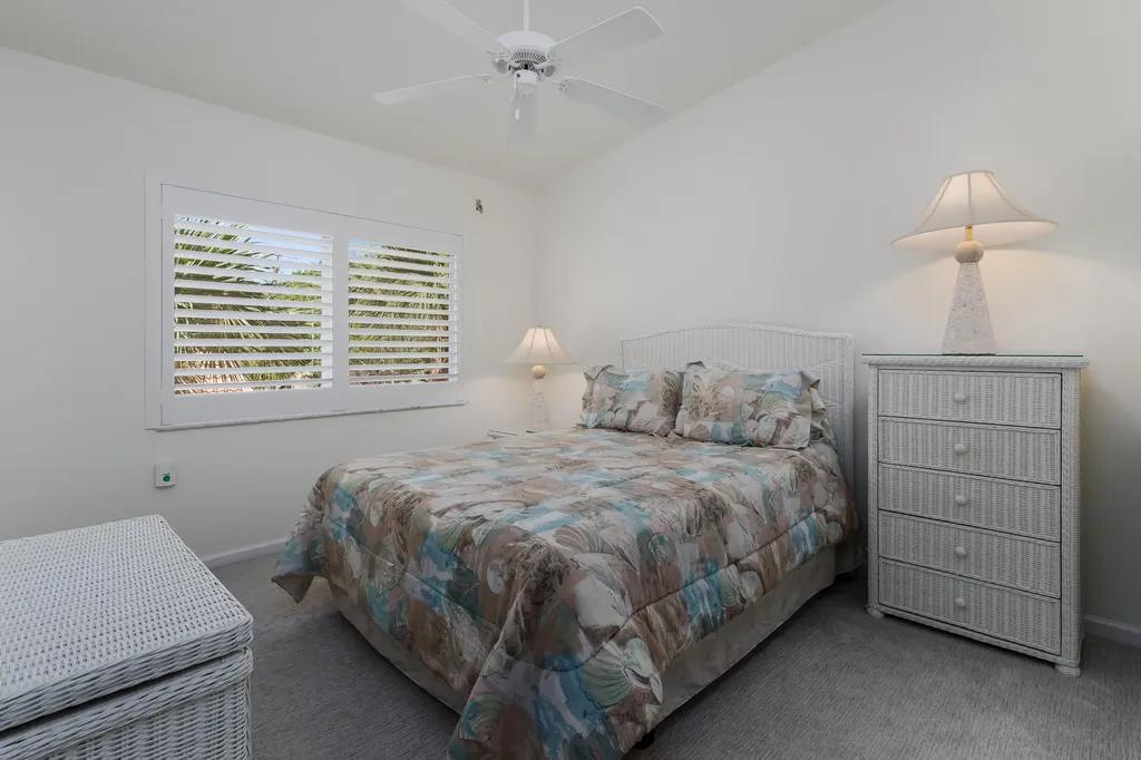 6830 Beach Resort Drive Naples FL 34114