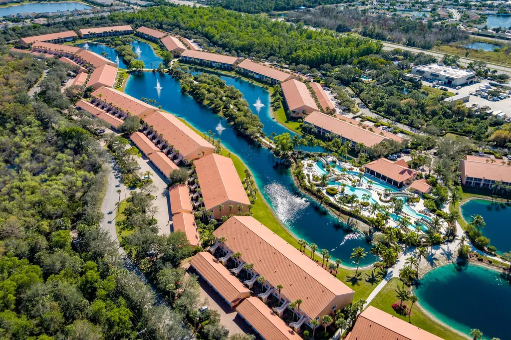 6830 Beach Resort Drive Naples FL 34114