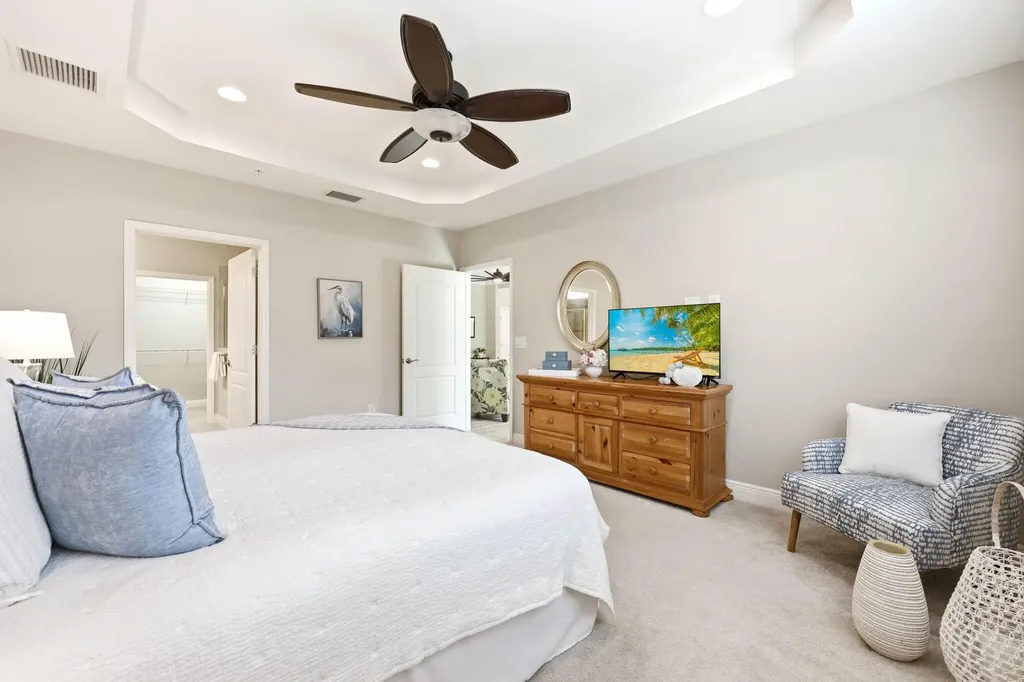 6977 Avalon Circle Naples FL 34112