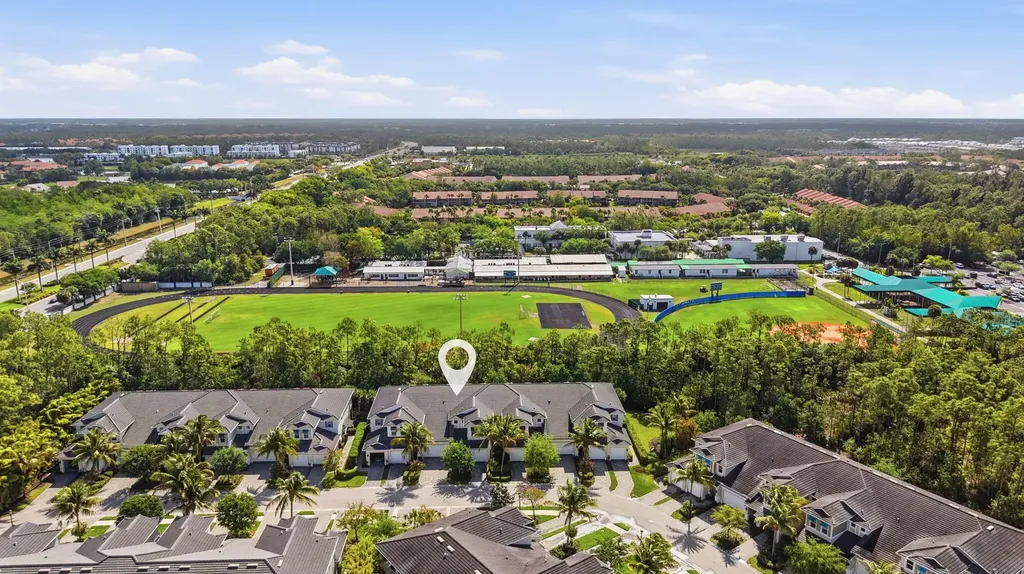 6977 Avalon Circle Naples FL 34112