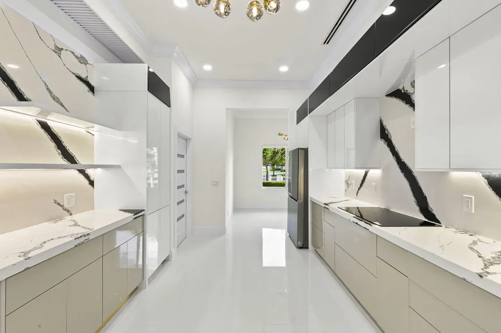 741 Holly Court Marco Island FL 34145