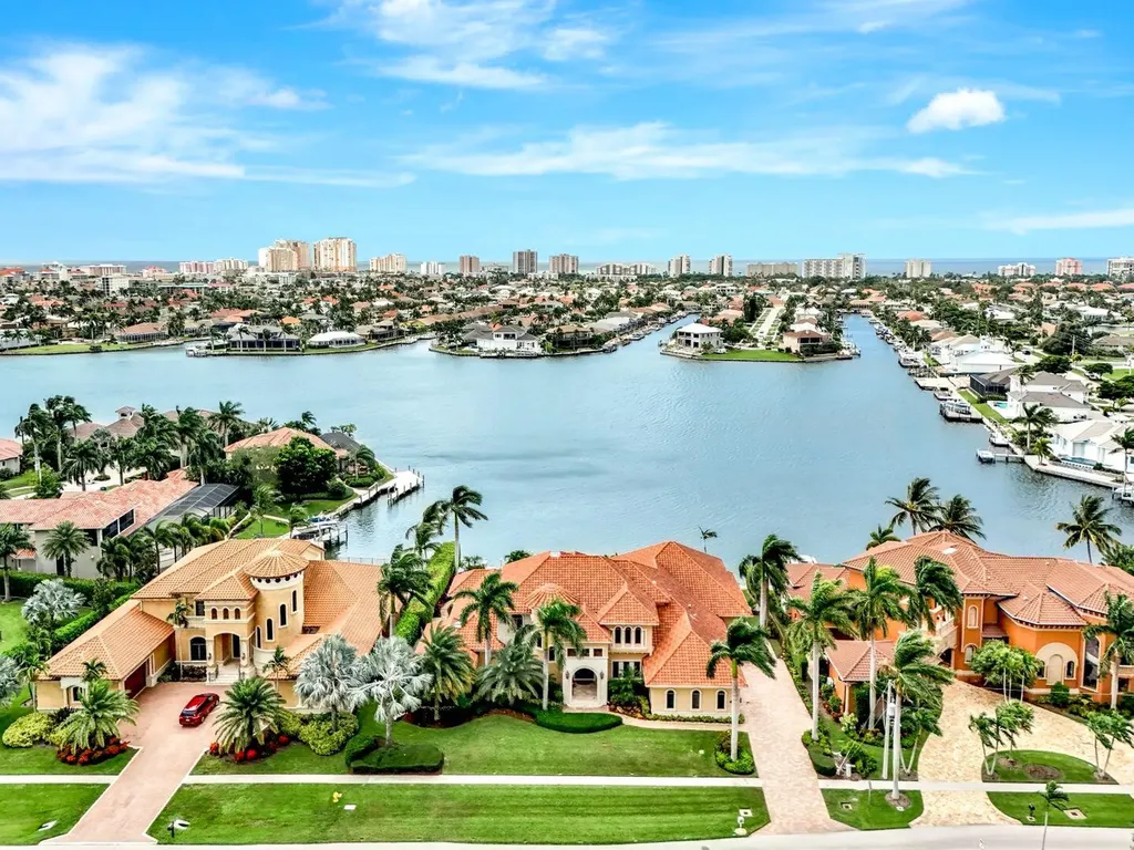 580 S Heathwood Drive Marco Island FL 34145