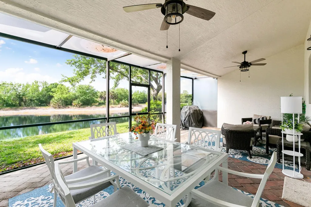 15068 Summit Place Circle Naples FL 34119