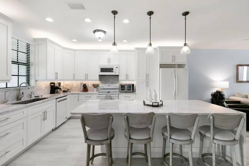 15068 Summit Place Circle Naples FL 34119