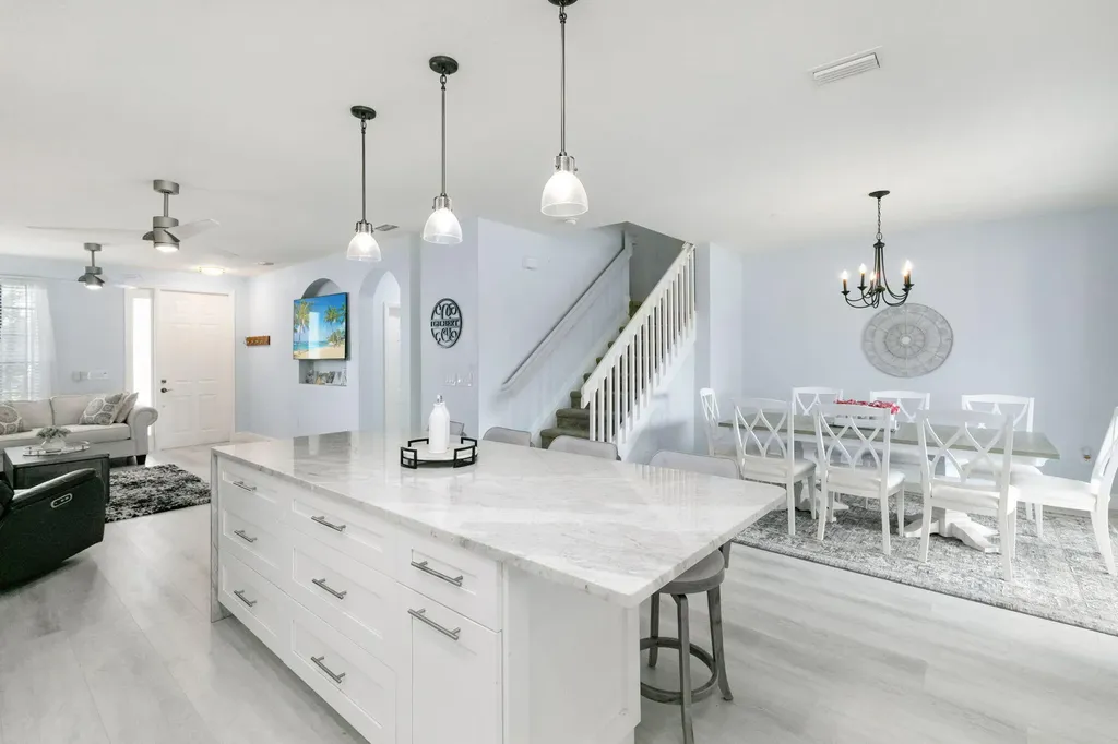 15068 Summit Place Circle Naples FL 34119