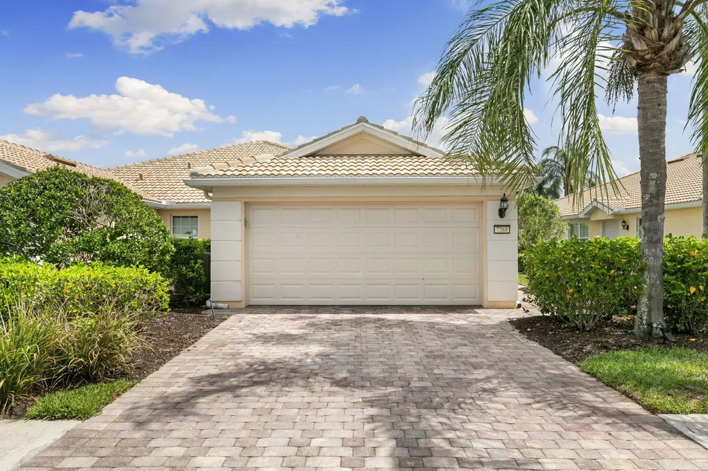 7268 Salerno Court Naples FL 34114