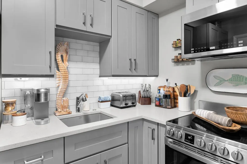 190 N Collier Boulevard Marco Island FL 34145