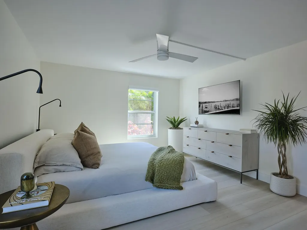 322 Harbour Drive Naples FL 34103