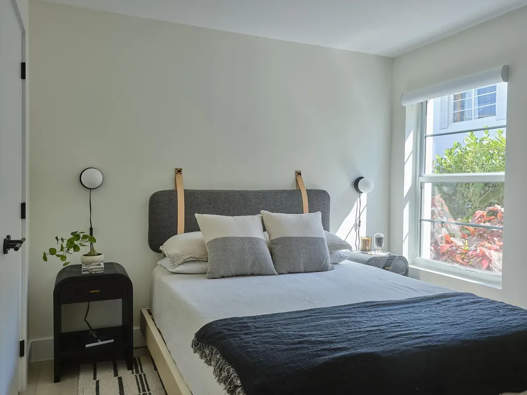 322 Harbour Drive Naples FL 34103