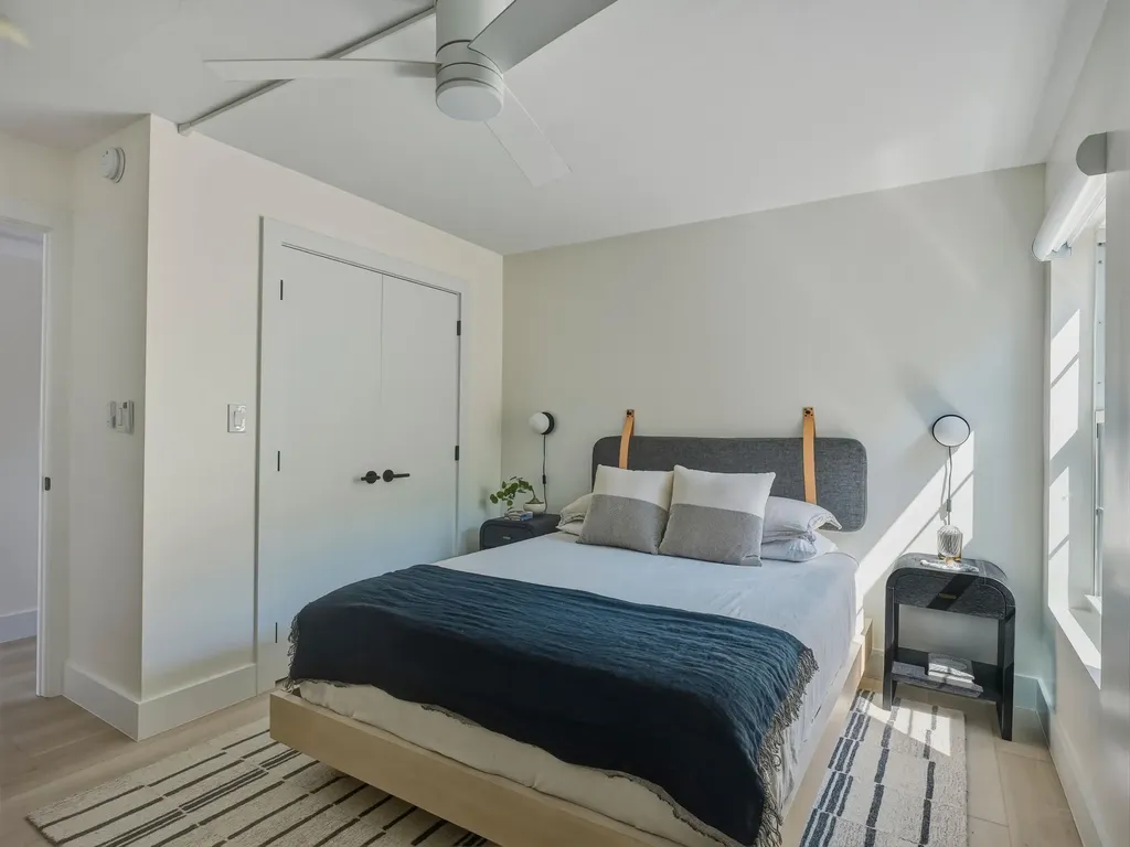 322 Harbour Drive Naples FL 34103