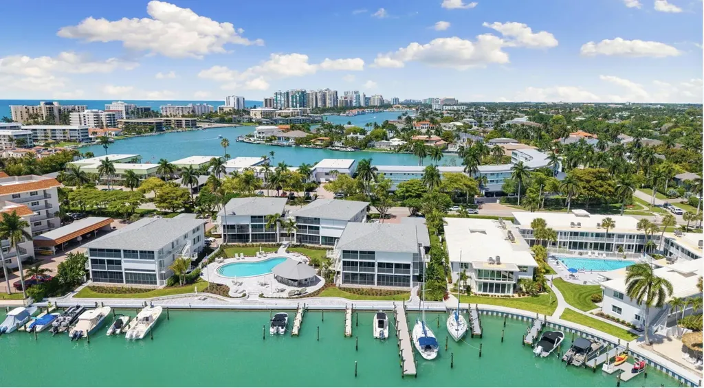 322 Harbour Drive Naples FL 34103