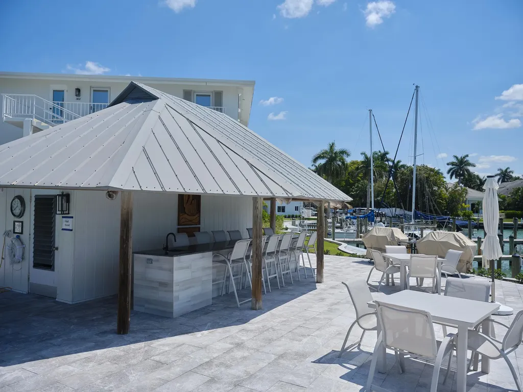 322 Harbour Drive Naples FL 34103