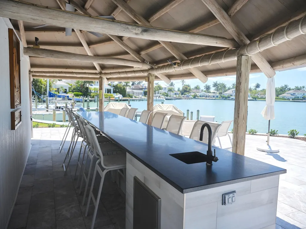 322 Harbour Drive Naples FL 34103