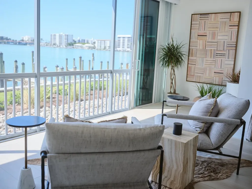 322 Harbour Drive Naples FL 34103