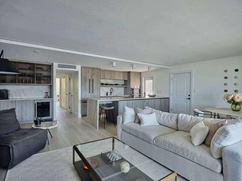 322 Harbour Drive Naples FL 34103