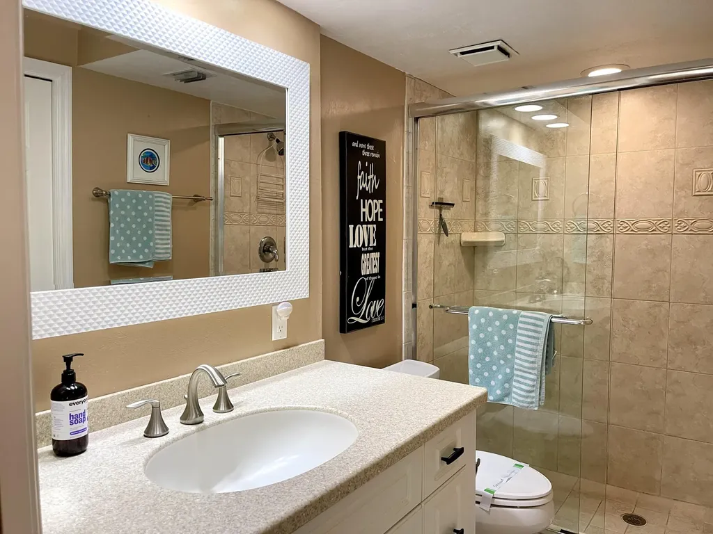 860 Elkhorn Marco Island FL 34145