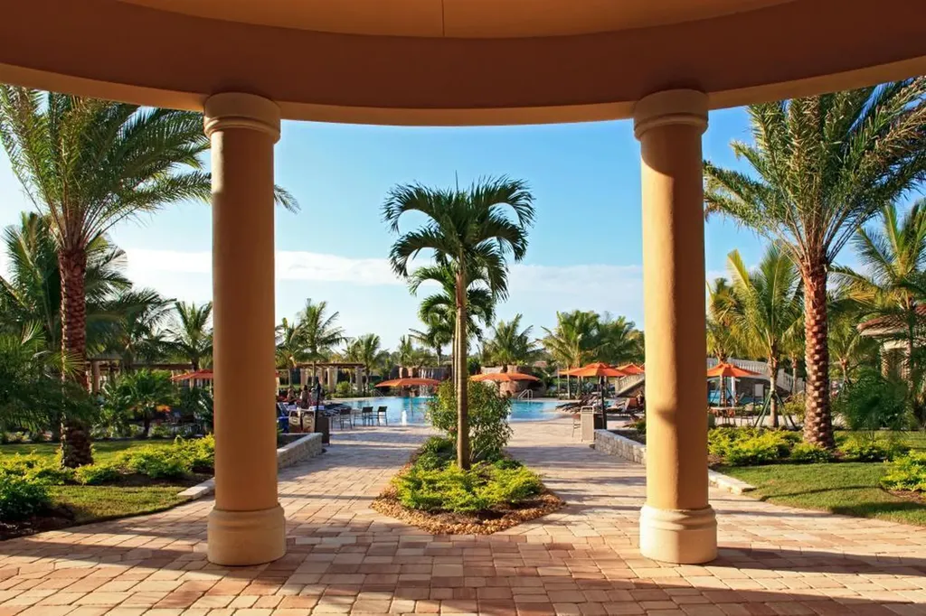 9560 Trevi Court Naples FL 34113