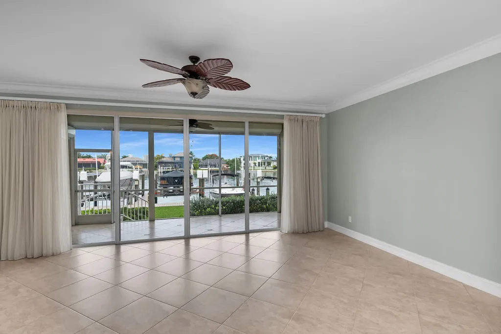 210 Waterside Marco Island FL 34145
