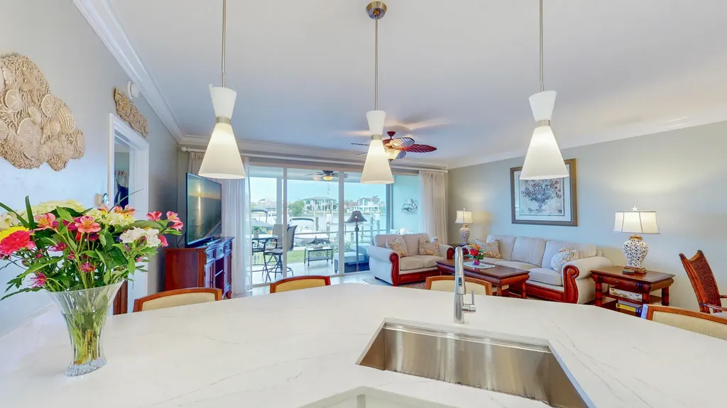 210 Waterside Marco Island FL 34145