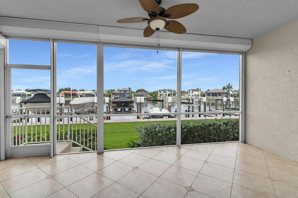 210 Waterside Marco Island FL 34145