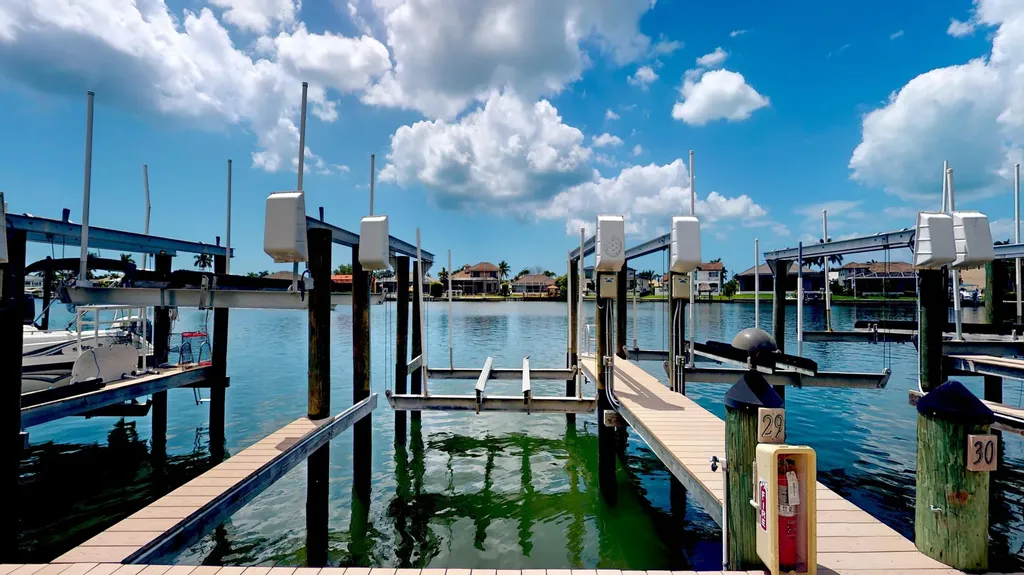 210 Waterside Marco Island FL 34145