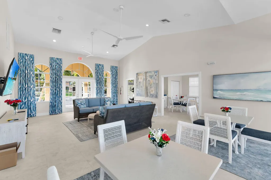 210 Waterside Marco Island FL 34145