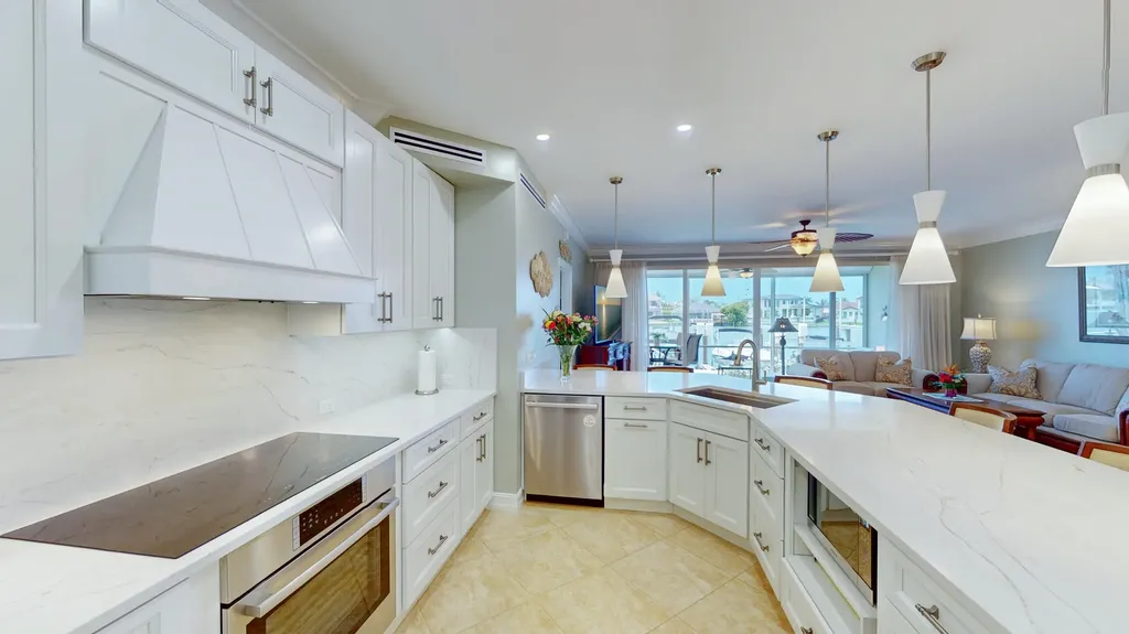 210 Waterside Marco Island FL 34145