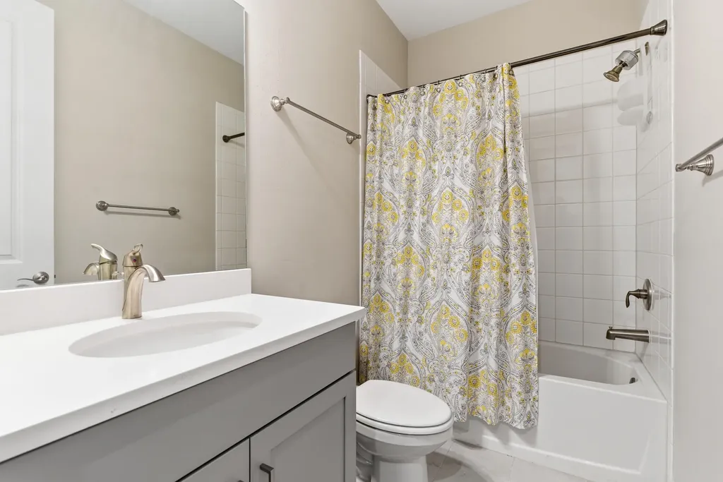 2055 Grove Drive Naples FL 34120