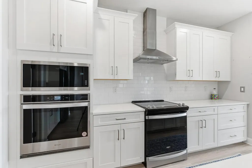 2055 Grove Drive Naples FL 34120