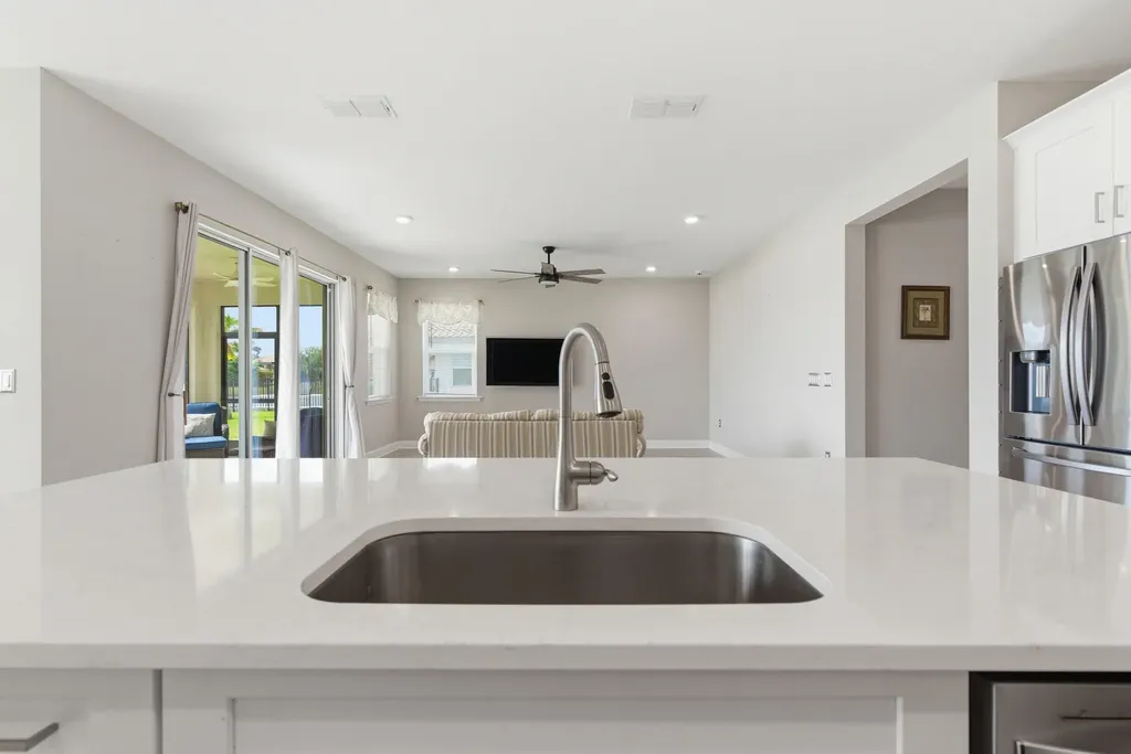 2055 Grove Drive Naples FL 34120