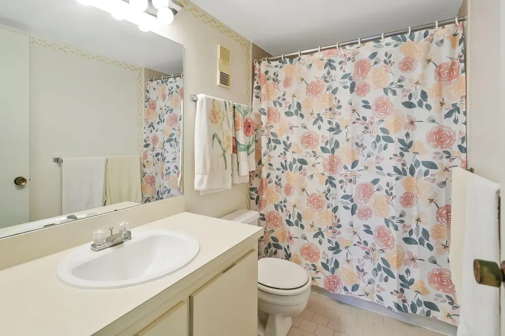 380 Seaview Marco Island FL 34145