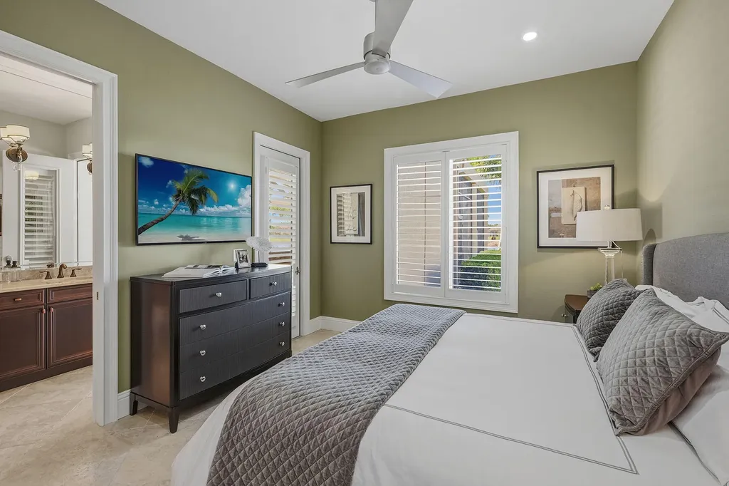 3849 Isla Del Sol Way Naples FL 34114