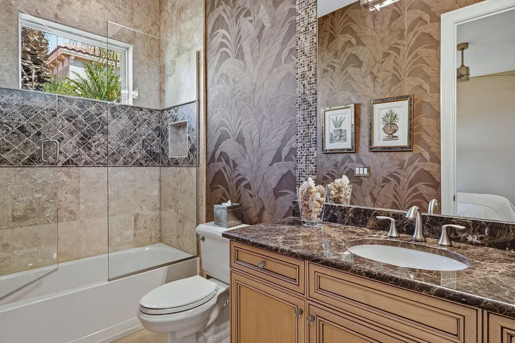 3849 Isla Del Sol Way Naples FL 34114