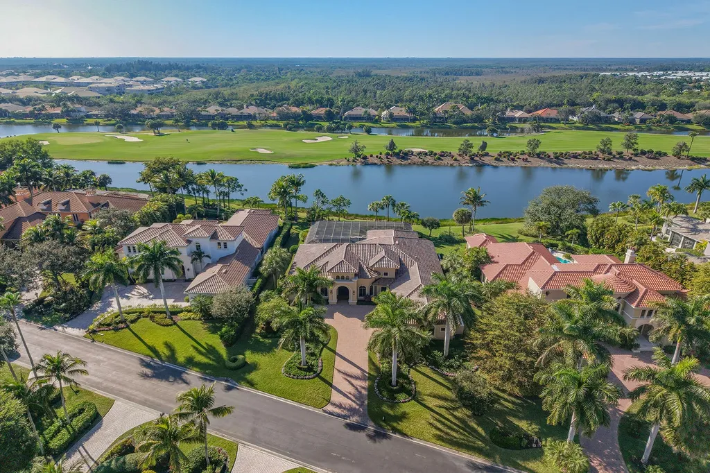 3849 Isla Del Sol Way Naples FL 34114