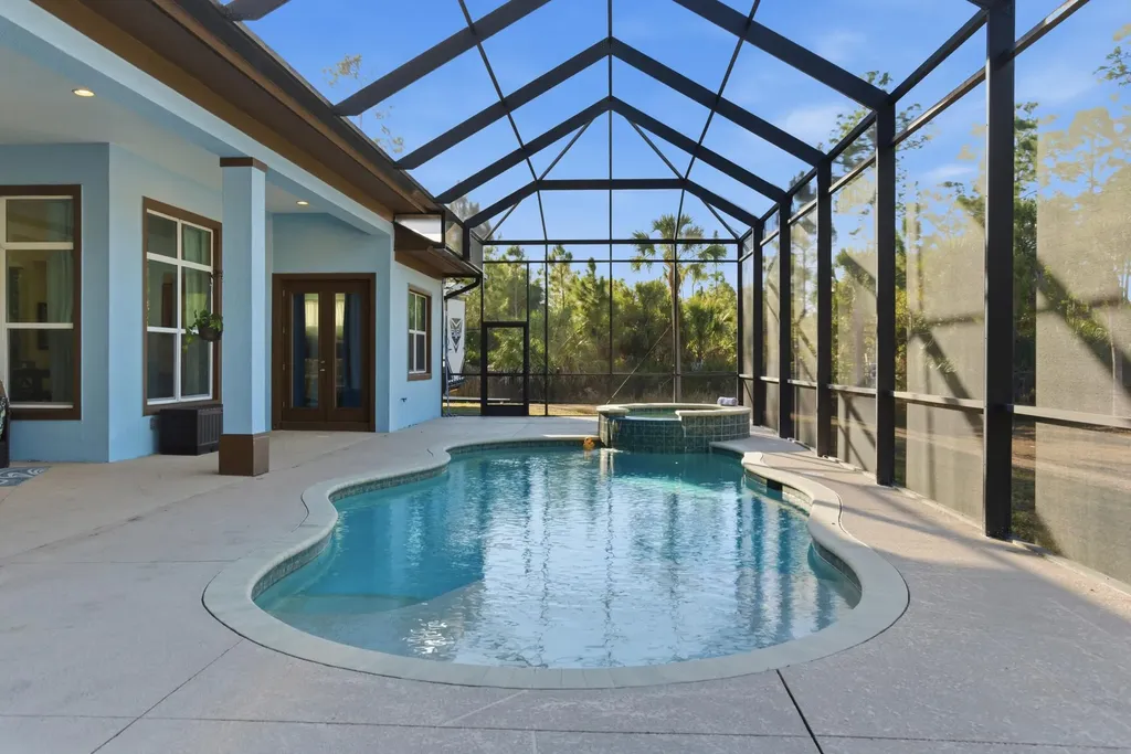 2935 2nd Avenue NE Naples FL 34120