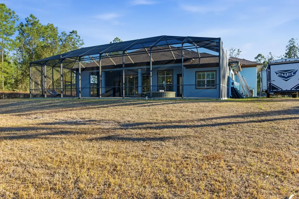 2935 2nd Avenue NE Naples FL 34120