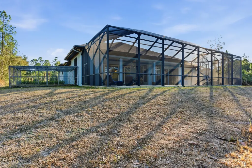 2935 2nd Avenue NE Naples FL 34120