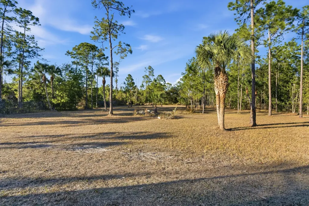 2935 2nd Avenue NE Naples FL 34120